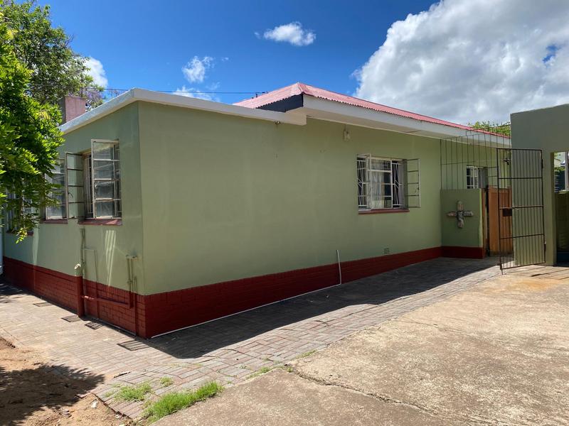 5 Bedroom Property for Sale in Top Town Eastern Cape